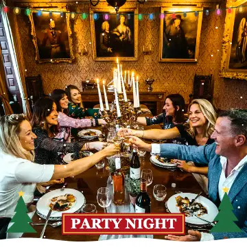 Christmas effect on a dinner party — online photo booth